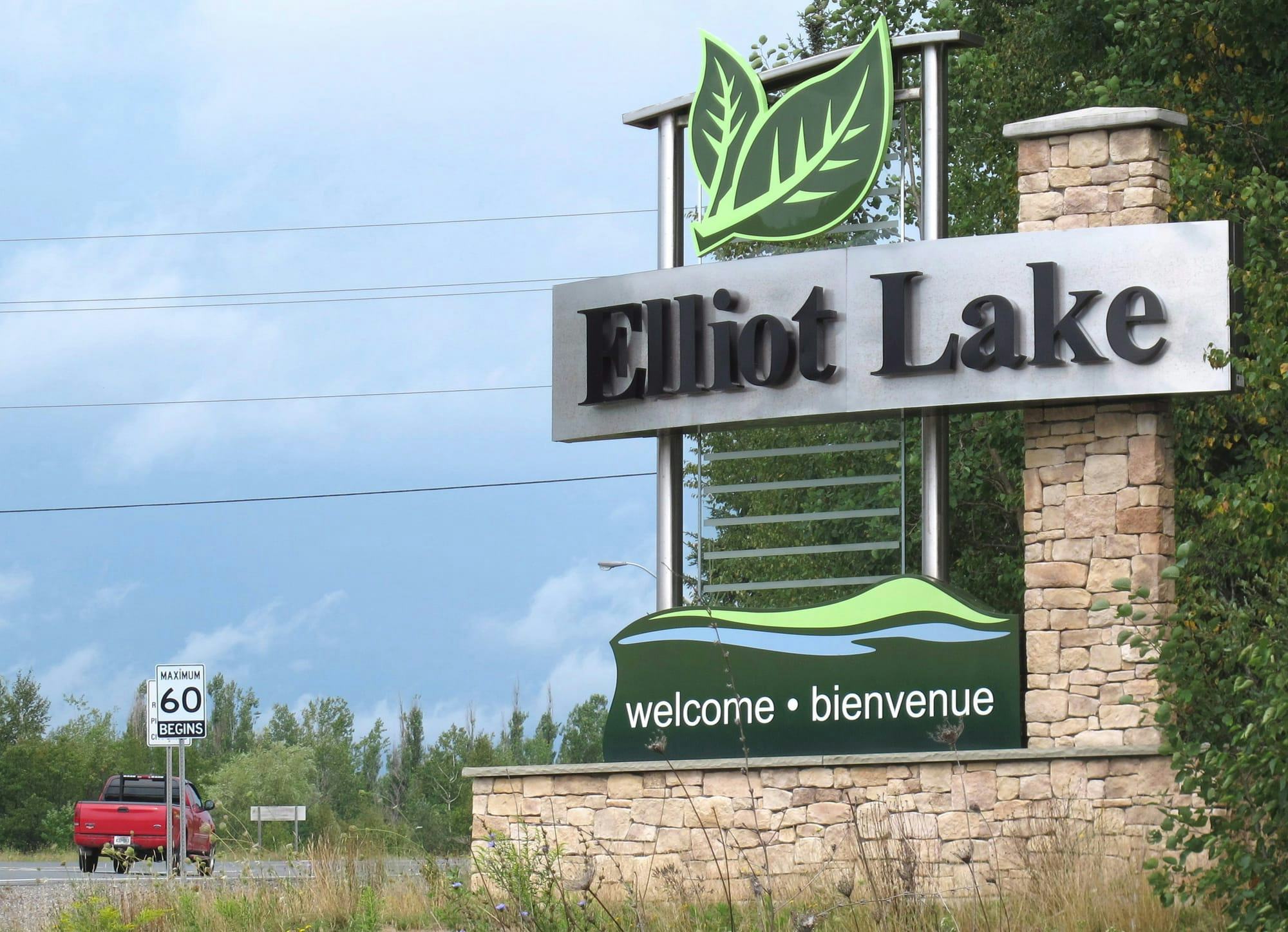 ‘People travel for everything here’: Elliot Lake, Ont. offers affordable living, but also healthcare headaches for older adults